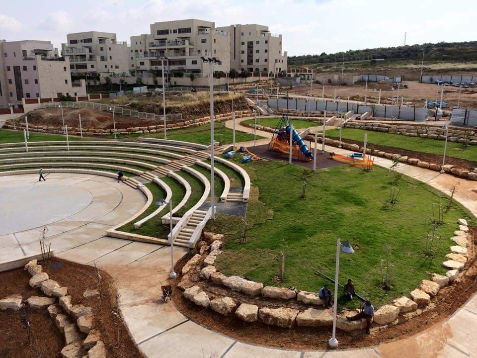 אמפיתיאטרון פתוח ופיתוח נופי בשצ״פ צור יצחק